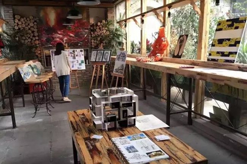 成都树德中学国际部(宁夏街校区)艺术展