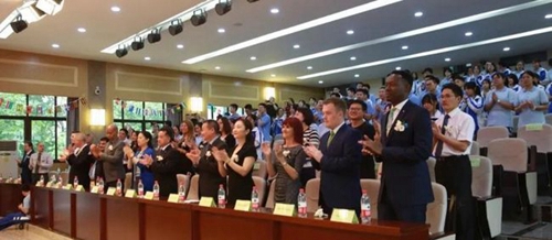 成都石室中学(剑桥国际高中)毕业典礼