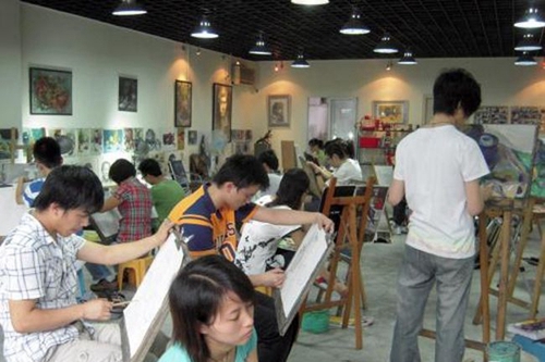 成都柒玖捌(798)画室学生课堂
