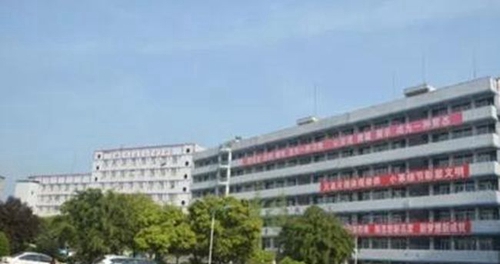 西充县晋城中学弘毅楼