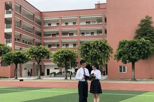 成都七中嘉祥外国语学校国际高中学生风采