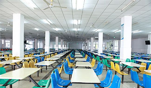 成都七中嘉祥外国语学校国际高中学生食堂