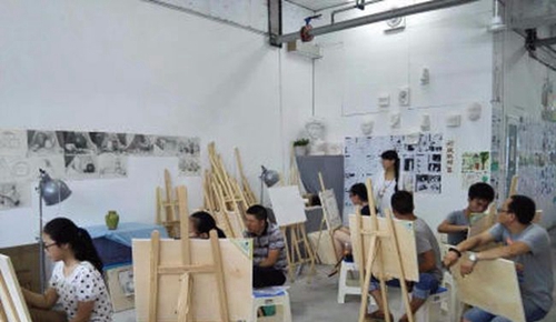 成都涵今画室画室环境