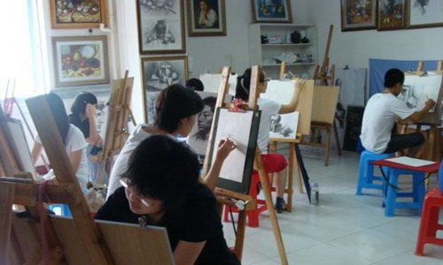 成都涵今画室学生课堂1