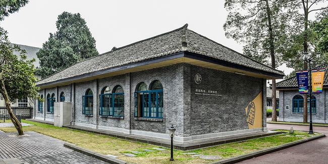 成都安仁孔裔外国语学校（成都宏文学校）校园风光