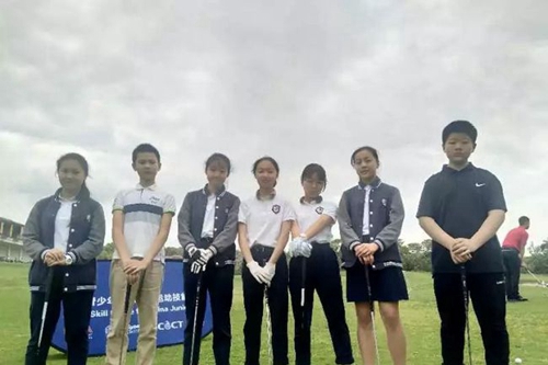彭州市博骏学校高尔夫