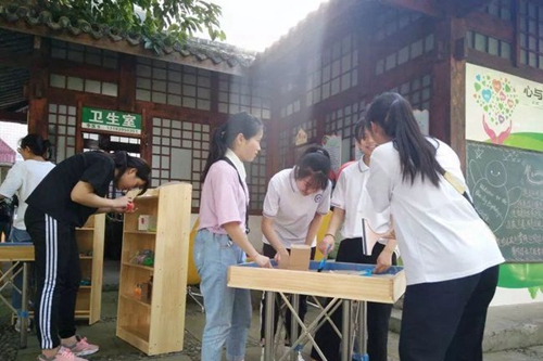 成都高新三岔中学多彩校园