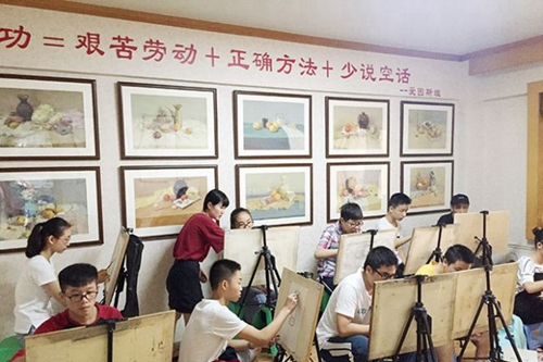 成都大树画室学生课堂