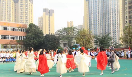 四川师范大学附属中学外国语学校开幕式表演