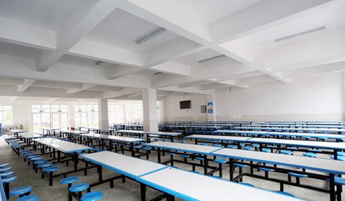 都江堰育才学校学生食堂