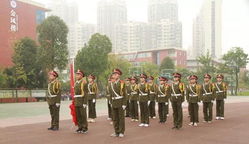 成都经开区实验中学国旗班