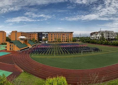 2025年鹤岗哪些中职学校有工业机器人专业
