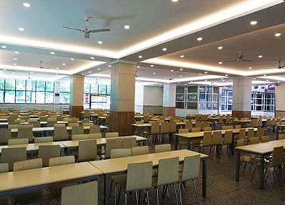 眉山市2023年华西航空旅游学校专业招生与录取政策