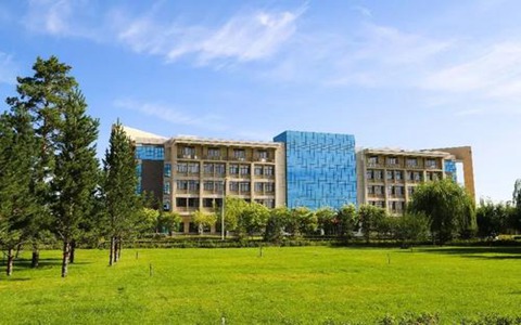 咸阳理工职业专修学院