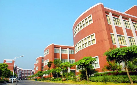 广州华夏职业学院2022年宿舍条件如何-学校环境呢