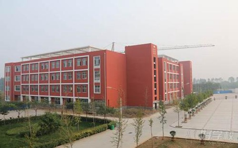 安新县职业技术教育中心2023年学费?收费多少