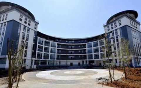 哈尔滨医科大学2022年3+2五年制大专录取分数线