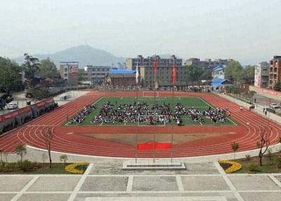 绵阳读中专学校有前途吗