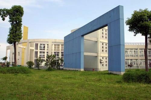 黎明职业大学汽车智能技术专业招生介绍