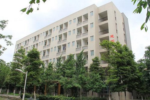 赣西科技职业汽车学院2022年招生分数线