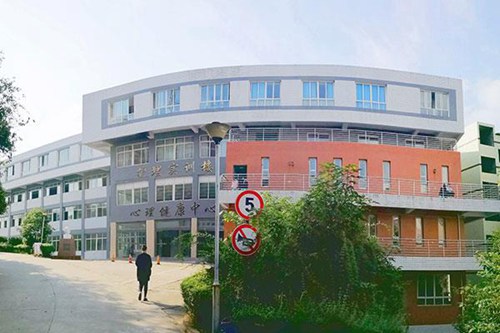 黑龙江农业职业技术学院宠物养护与驯导专业介绍
