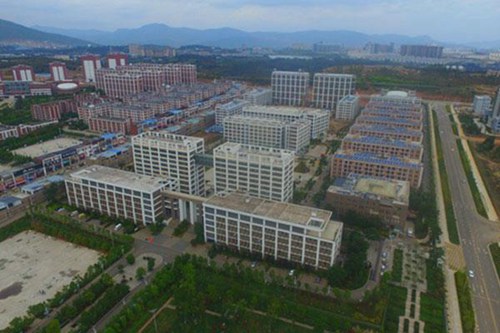 石家庄市第三职业中专学校航空空乘药剂专业好吗