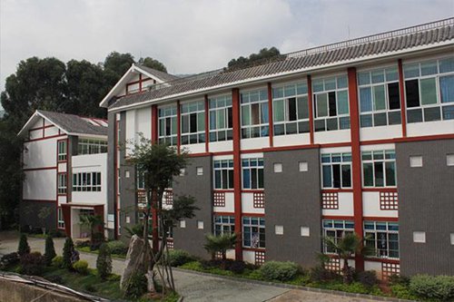 西安2023年卫校中专升大专考什么怎么样