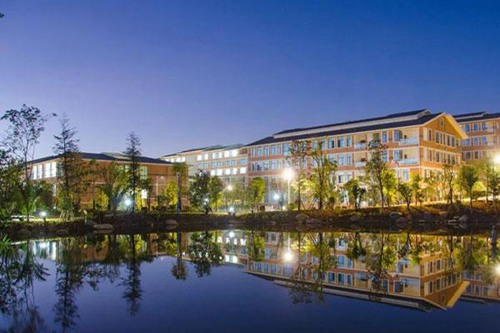 邯郸市卫生学校2022年卫校学费