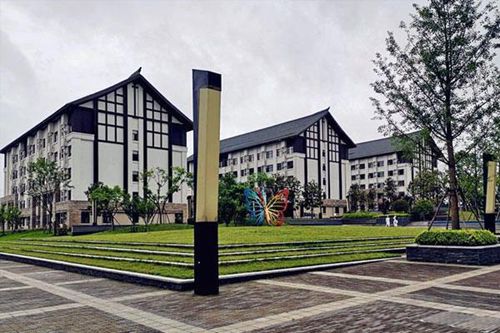 石家庄经贸学校航空空乘直升机专业就业方向
