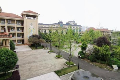 北京中医药大学东方学院2022年分数线多少