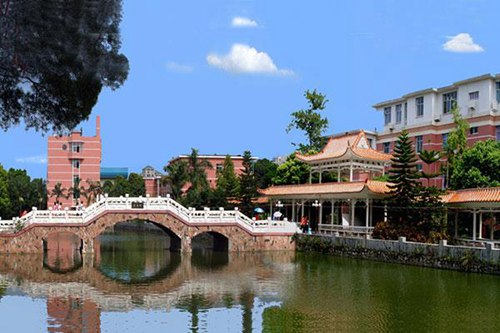 石家庄航空经贸学校3+2五年制大专分数线