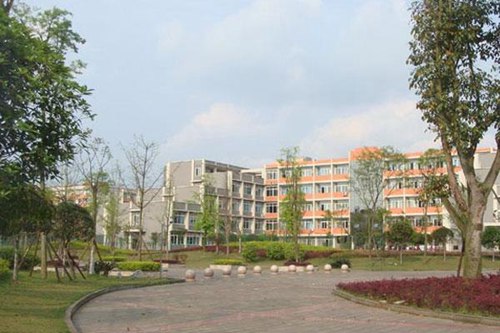 厦门|现在职业学校有什么专业适合男生