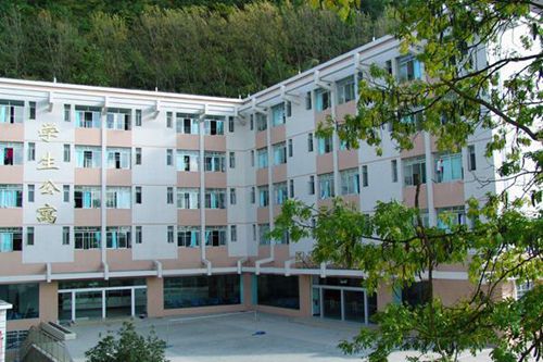 南郑职业教育中心2023年收费、学费多少怎么样