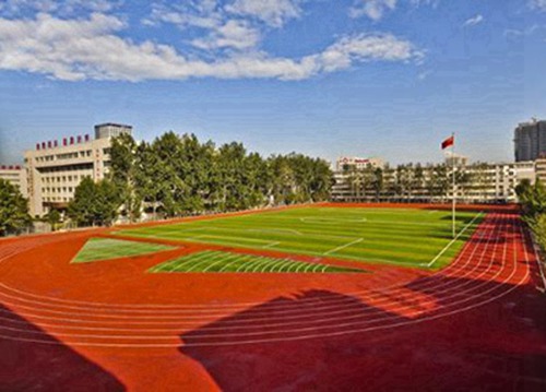 新化县楚怡工业学校202年学费多少
